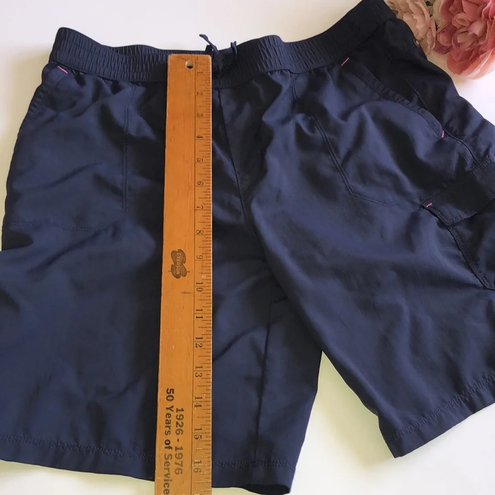 Girls Columbia Shorts SIZE XL Navy Blue Columbia Girls Shorts XL Pink Accents